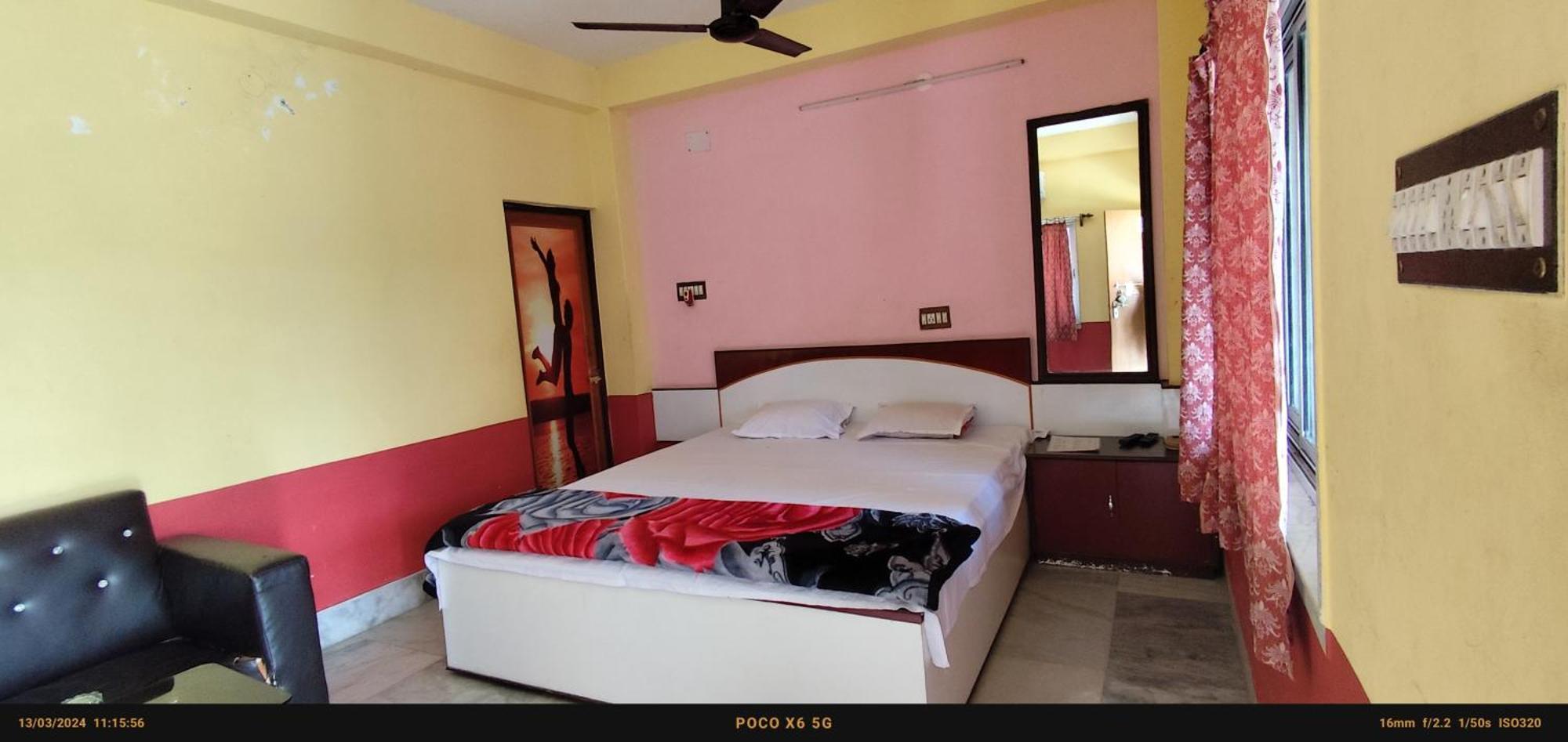 India Tours Only Ekanta Apan Hotel Mathurakhanda Exterior photo